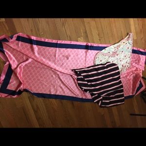 Accessories - Silky scarfves vintage designer patterned bandana Accessories - Silky scarfves vintage designer patterned bandana